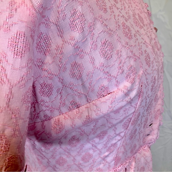 Vintage 1960s-70s Woven Cotton Jacquard Lace Trimmed Pastel Pink Dress - Picture 10 of 13